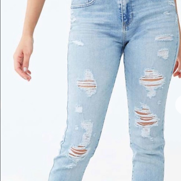 Levis 721 Distressed High-Rise Skinny Jeans - Picture 3 of 5